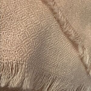 Pashmina nwt full, fine $375 Kashmir Paradise Arts Beige cashmere